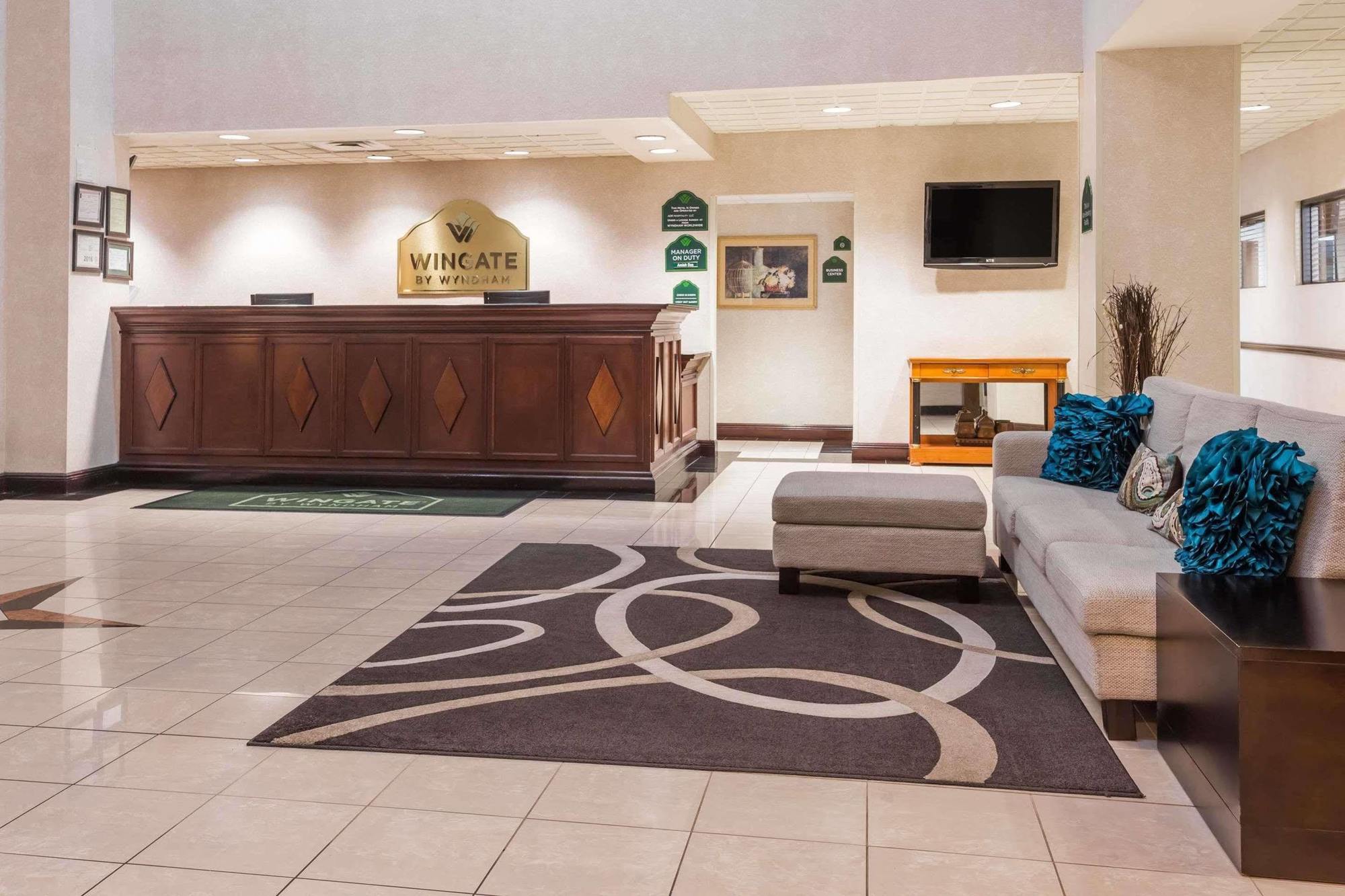 La Quinta By Wyndham Columbus North Hotel Kültér fotó